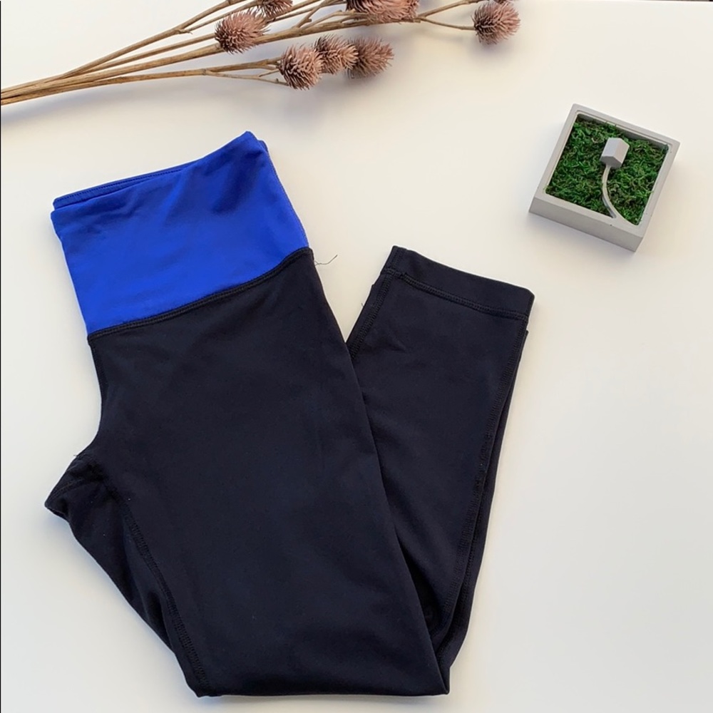 Active Capri Leggings - Black/Blue